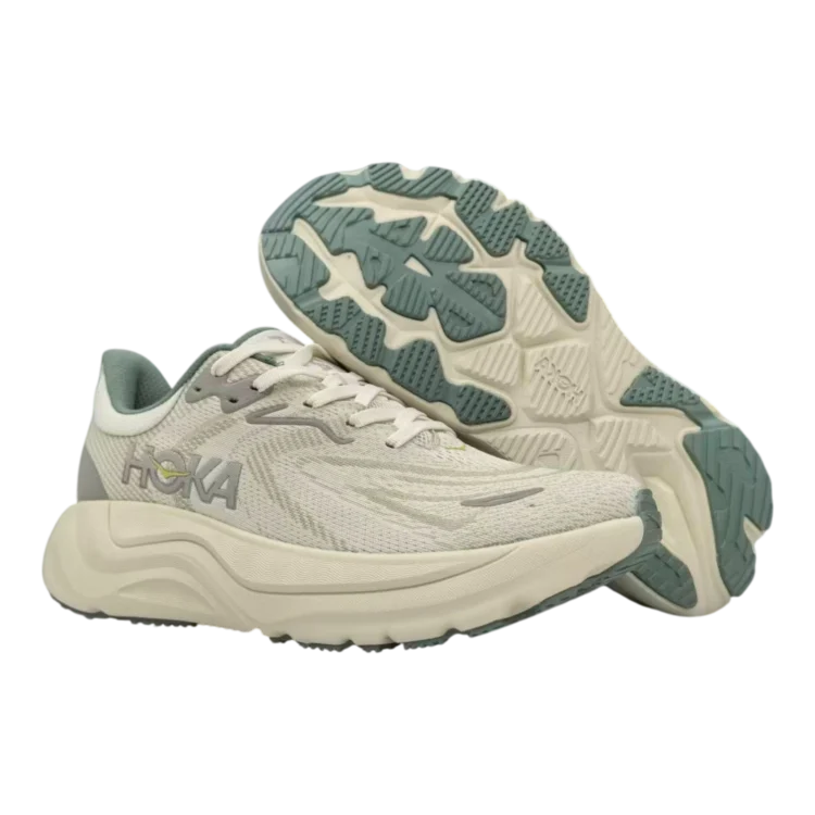 Hoka one one arahi 8 walking shoes